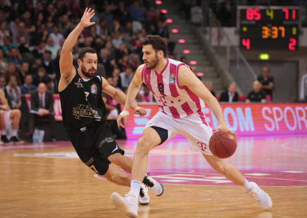 两盘比分分 两盘比分分