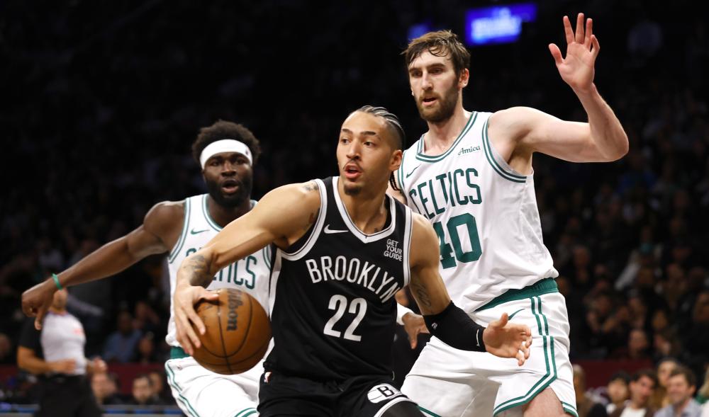 卡马文加 卡马文加