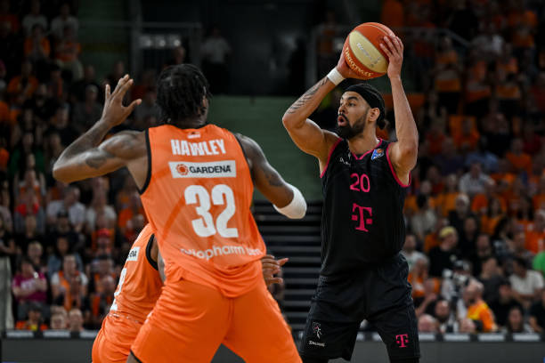 的多元战术 的多元战术