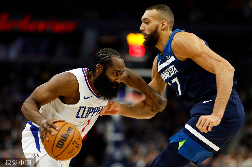 不仅勇夺金 不仅勇夺金